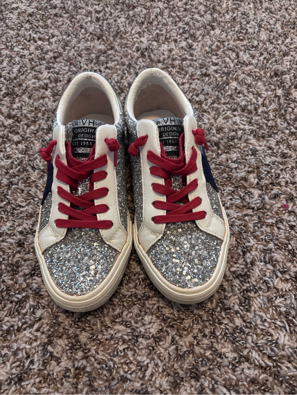 Vintage Havana Silver Glitter Womens Sneakers with Red Laces